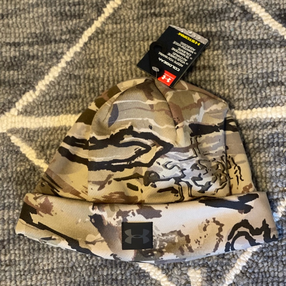 Under Armour ColdGear Storm Mens Camo Beanie Hunting Outdoor Hat 1343193-999